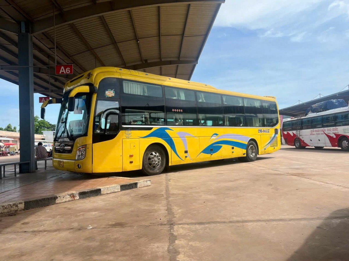 Xe bus Hà Nội đi Cửa khẩu Cầu Treo