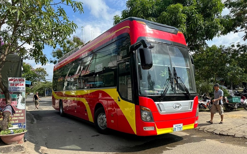 Xe bus Hà Nội đi Cửa khẩu Nậm Cắn Nghệ An